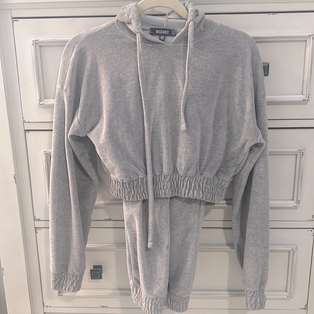 Missguided Velvet Jogger Set